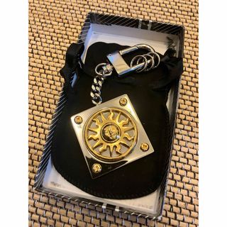 VERSACE(キーホルダー)のフリマアイテム一覧 VERSACE(キーホルダー)のフリマアイテム一覧