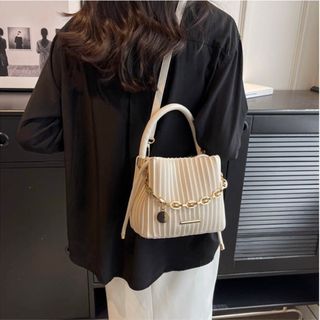 レディース バッグ ホワイト 白 オフホワイト ショルダーバッグ ハンドバッグ(ショルダーバッグ)