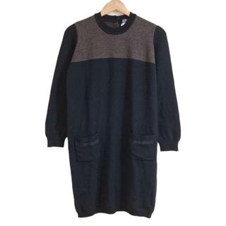 Salvatore Ferragamo(ワンピース ・ ブラック/黒色系)のフリマ Salvatore Ferragamo(ワンピース ・ ブラック/黒色系)のフリマ