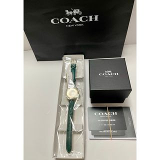 COACH(腕時計 ・ グリーン・カーキ/緑色系)のフリマアイテム一覧 COACH(腕時計 ・ グリーン・カーキ/緑色系)のフリマアイテム一覧
