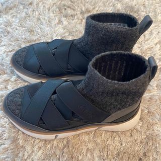 Chloe - クロエ CHC22S579Y0 Nama スニーカー 35 白系 厚底の Chloe - クロエ CHC22S579Y0 Nama スニーカー 35 白系 厚底の