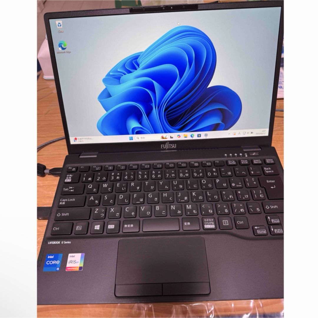 富士通(フジツウ)の富士通 LIFEBOOK U9311 スマホ/家電/カメラのPC/タブレット(ノートPC)の商品写真