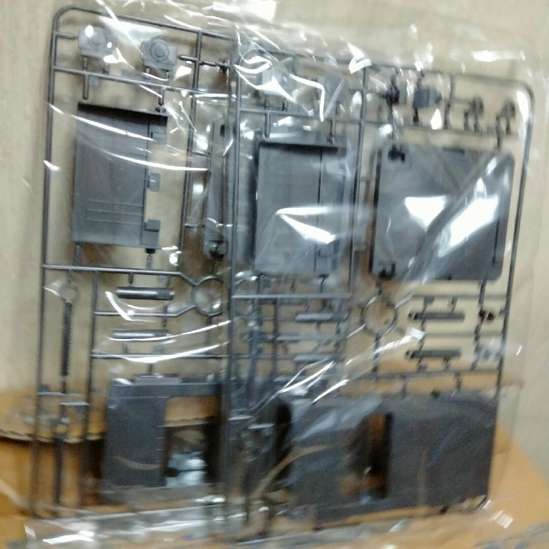 説明書はコピーしたもの付属未組立ホワイトベースMSハンガー2個セットガンプラ エンタメ/ホビーのおもちゃ/ぬいぐるみ(模型/プラモデル)の商品写真