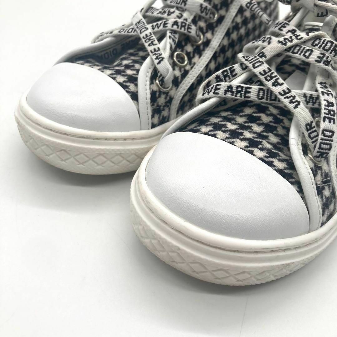 Christian Dior - 【美品】Christian Dior スニーカー 千鳥柄 Christian Dior - 【美品】Christian Dior スニーカー 千鳥柄