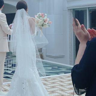 ERI MATSUI - リボンボンネ Mサイズ エマリーエ 結婚式 先月購入 ERI MATSUI - リボンボンネ Mサイズ エマリーエ 結婚式 先月購入