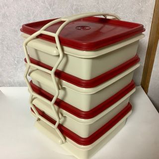 TupperwareBrands - タッパーウェア 、MMだ円ランチケース#500の TupperwareBrands - タッパーウェア 、MMだ円ランチケース#500の