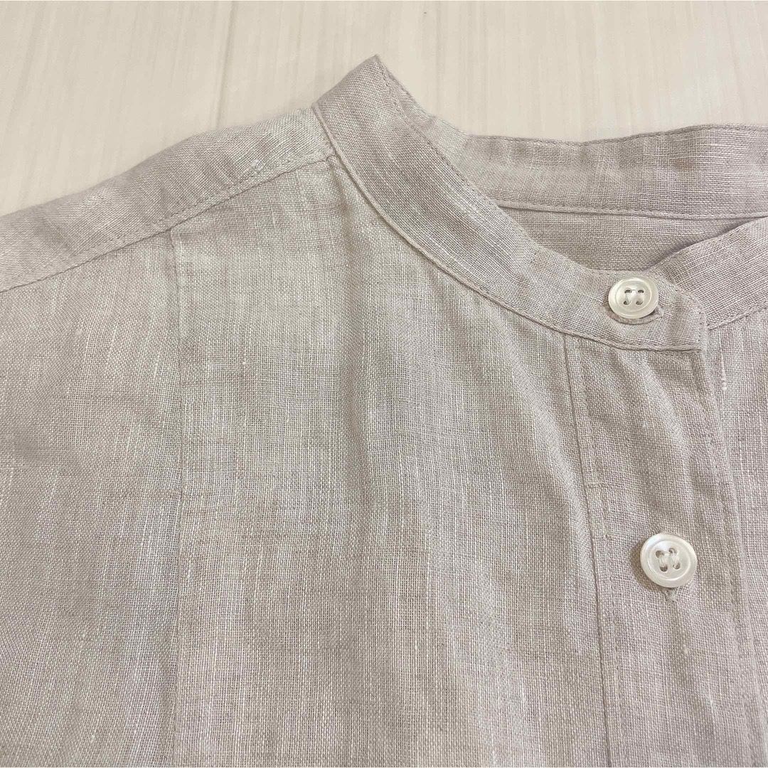 Whim Gazette(ウィムガゼット)の美品✨Whim Gazette リネン100% シャツ ヨーク バンドカラー レディースのトップス(シャツ/ブラウス(長袖/七分))の商品写真