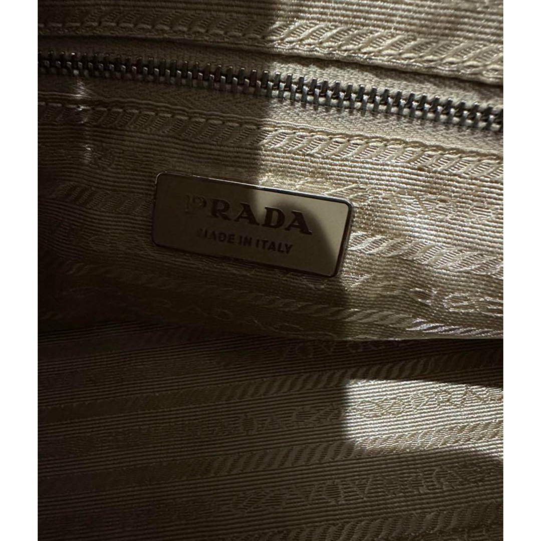 PRADA - 【PRADA プラダ】ハンドバッグ 鍵付き ボストン トート PRADA - 【PRADA プラダ】ハンドバッグ 鍵付き ボストン トート