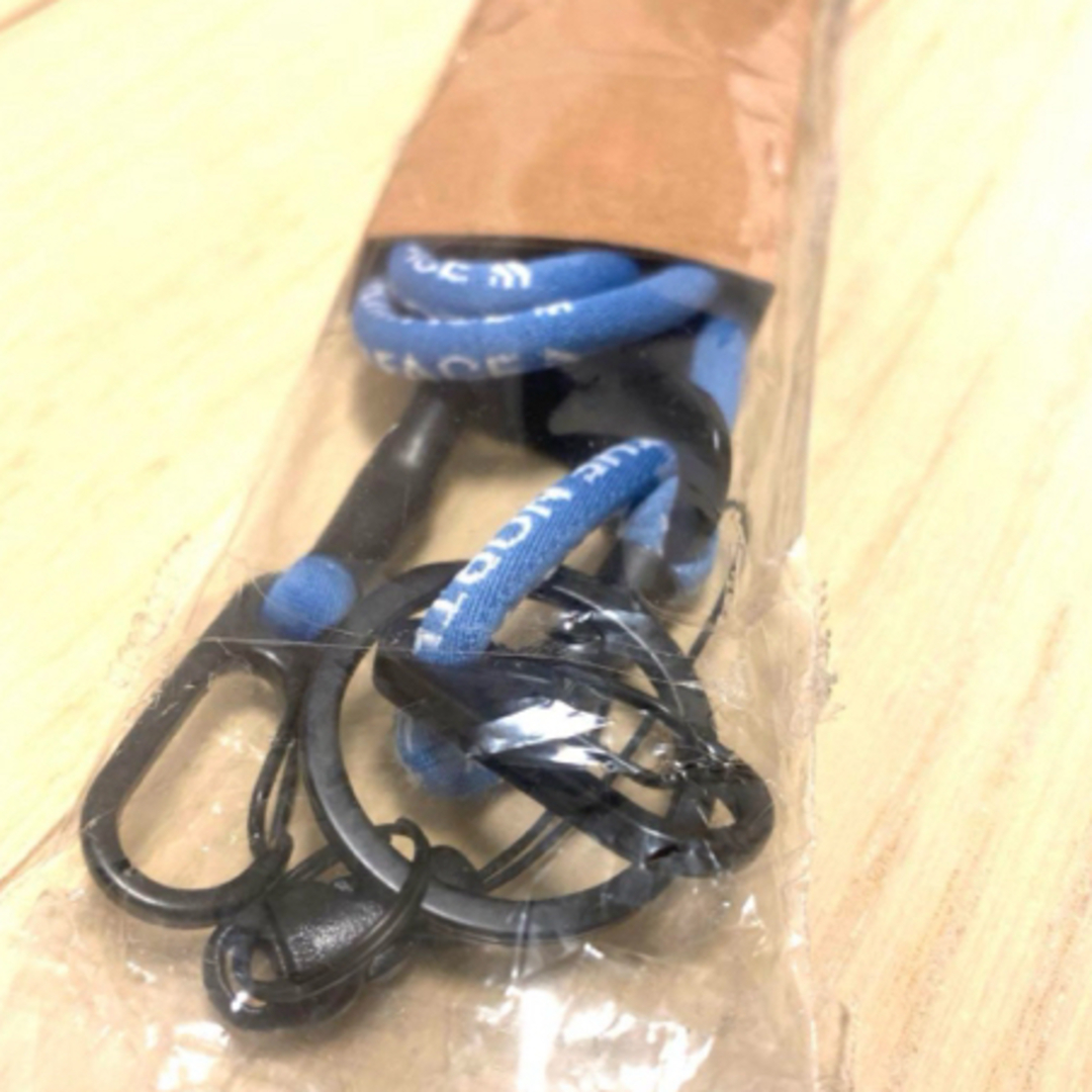 THE NORTH FACE(ザノースフェイス)のノースフェイス ID スマホ ストラップスマートフォンストラップNN32429 スマホ/家電/カメラのスマホアクセサリー(ネックストラップ)の商品写真