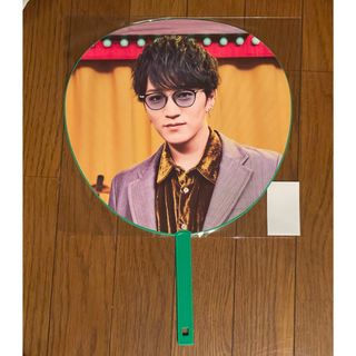 ウエスト(WEST)のWEST.神山智洋　ジャンボうちわA.H.O. -Audio Hang Out-(アイドルグッズ)