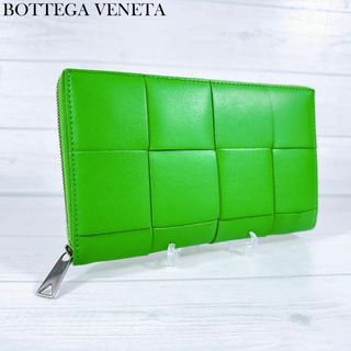 BOTTEGA VENETA(財布 ・ グリーン・カーキ/緑色系)のフリマ BOTTEGA VENETA(財布 ・ グリーン・カーキ/緑色系)のフリマ