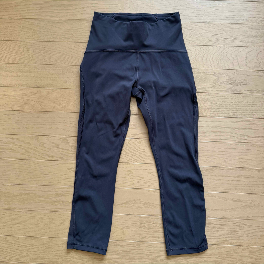 lululemon(ルルレモン)のルルレモン Train Times Deep Coal サイズ 4 レディースのレッグウェア(レギンス/スパッツ)の商品写真