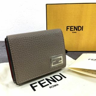 FENDI - 【箱、布袋、紙袋等一式付き】FENDI ピンク 本革長財布 FENDI - 【箱、布袋、紙袋等一式付き】FENDI ピンク 本革長財布