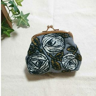 mina perhonen(財布)のフリマアイテム一覧 mina perhonen(財布)のフリマアイテム一覧