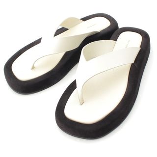 THE ROW - 美品 THE ROW ザロウ PVC バックスリング クリア THE ROW - 美品 THE ROW ザロウ PVC バックスリング クリア