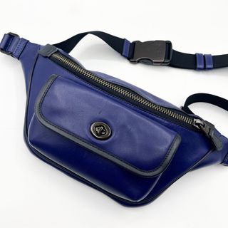COACH - 【美品】コーチ カムデン ペブルドレザー ボディバッグ COACH - 【美品】コーチ カムデン ペブルドレザー ボディバッグ