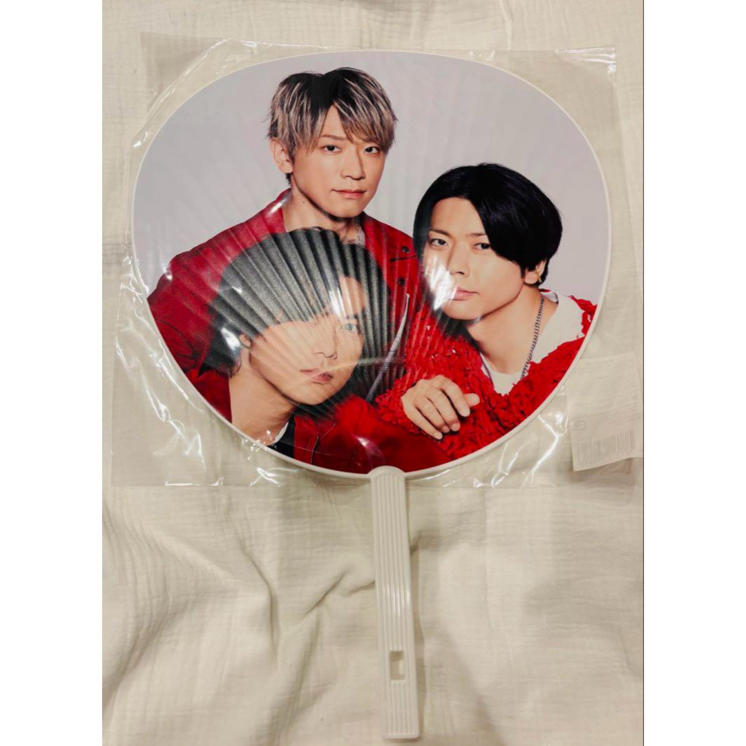 ・未開封】 NEWS 小山慶一郎　うちわ　まとめ売り  エンタメ/ホビーのタレントグッズ(アイドルグッズ)の商品写真