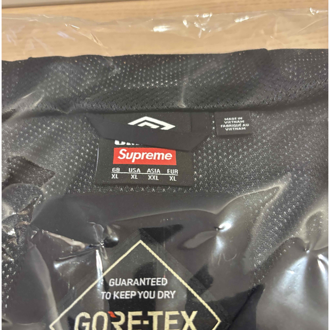 UMBRO - Supreme x Umbro GORE-TEX Hooded Jacketの通販 by UMBRO - Supreme x Umbro GORE-TEX Hooded Jacketの通販 by