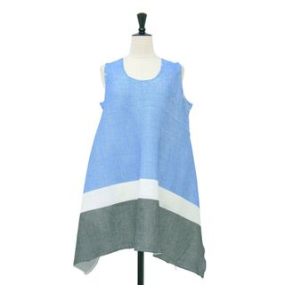 ISSEY MIYAKE(トップス ・ ブルー・ネイビー/青色系)のフリマ ISSEY MIYAKE(トップス ・ ブルー・ネイビー/青色系)のフリマ