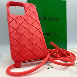 BOTTEGA VENETA(iPhoneケース ・ レッド/赤色系)のフリマ BOTTEGA VENETA(iPhoneケース ・ レッド/赤色系)のフリマ