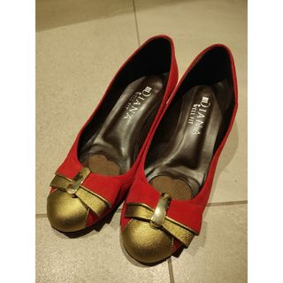 DIANA(ハイヒール/パンプス ・ ゴールド/金色系)のフリマ DIANA(ハイヒール/パンプス ・ ゴールド/金色系)のフリマ