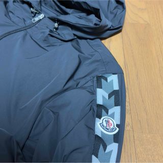 MONCLER(マウンテンパーカー)のフリマアイテム一覧 MONCLER(マウンテンパーカー)のフリマアイテム一覧