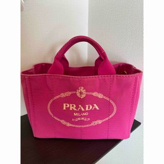 PRADA(ピンク/桃色系)のフリマアイテム一覧 PRADA(ピンク/桃色系)のフリマアイテム一覧