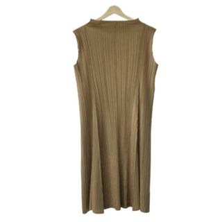 PLEATS PLEASE ISSEY MIYAKE(ブラウン/茶色系)のフリマ PLEATS PLEASE ISSEY MIYAKE(ブラウン/茶色系)のフリマ