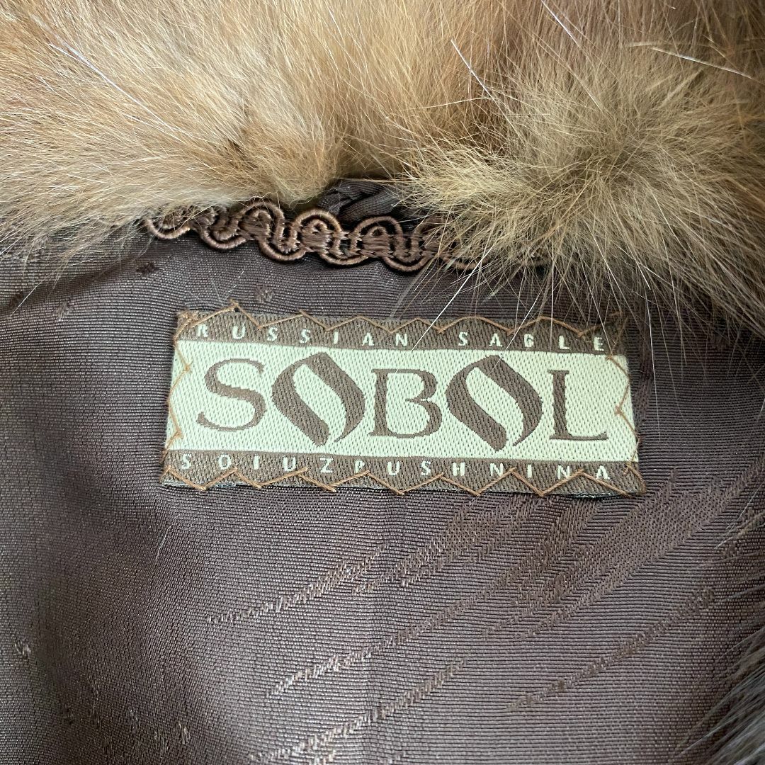 毛皮コート SOBOL ロシアンセーブル ダイヤボタン ポンチョ 上質 毛皮コート SOBOL ロシアンセーブル ダイヤボタン ポンチョ 上質