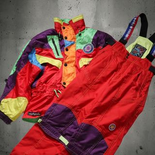 asicsのフリマアイテム一覧 asicsのフリマアイテム一覧