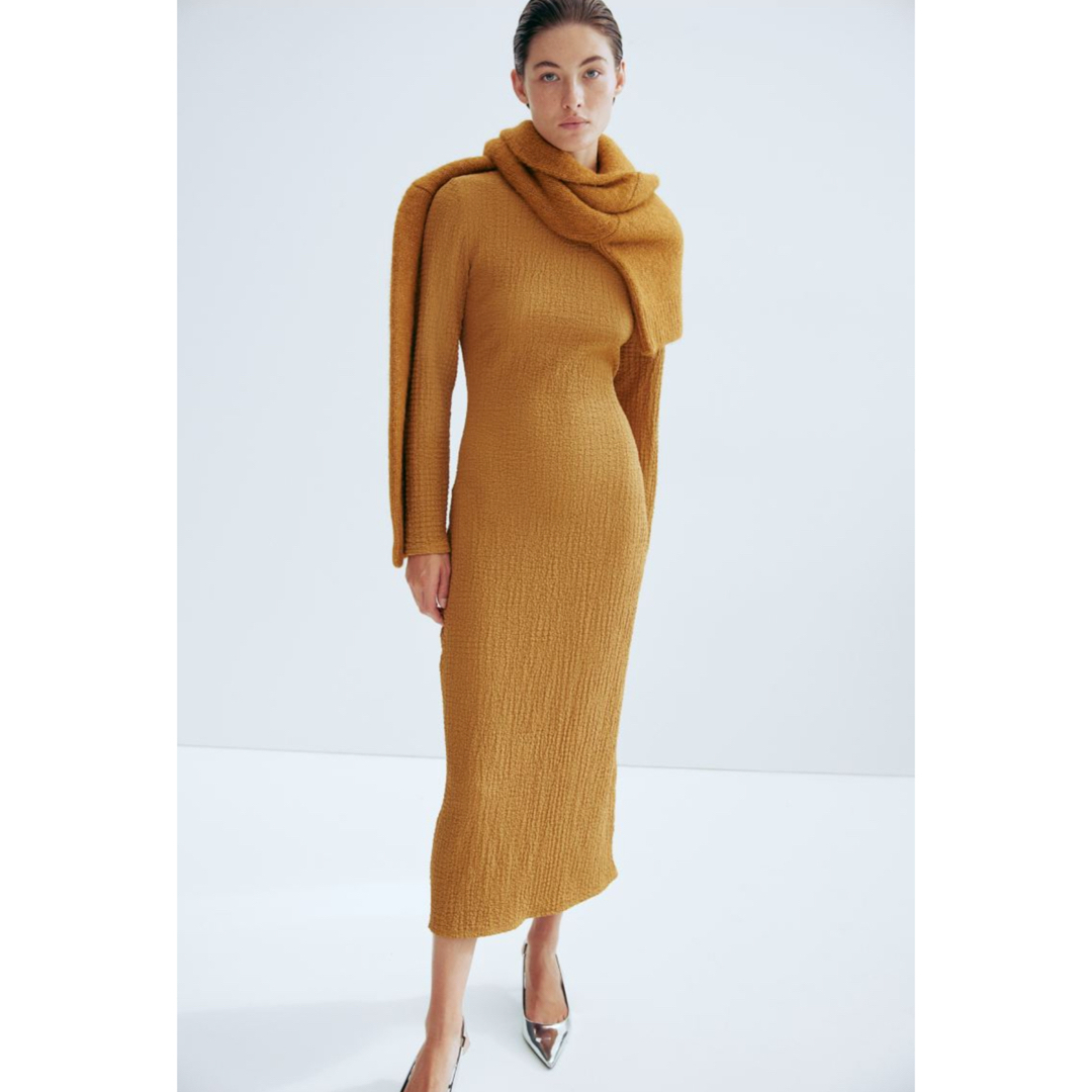 H&M(エイチアンドエム)のH&M ワンピース レディースのワンピース(ロングワンピース/マキシワンピース)の商品写真