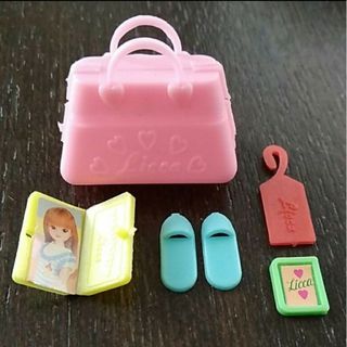 リカちゃんガムおまけ 昭和当時もの トラベルセット(その他)