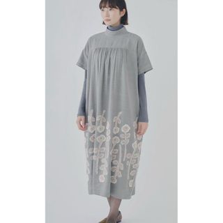 mina perhonen(ロングワンピース/マキシワンピース)のフリマ mina perhonen(ロングワンピース/マキシワンピース)のフリマ