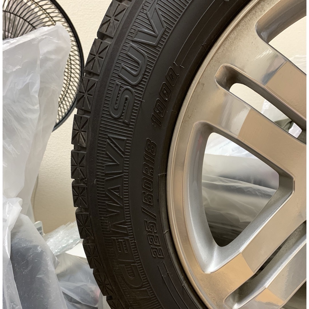 Goodyear - クライスラー 純正ホイール 4本セット 225/60r18 Goodyear - クライスラー 純正ホイール 4本セット 225/60r18