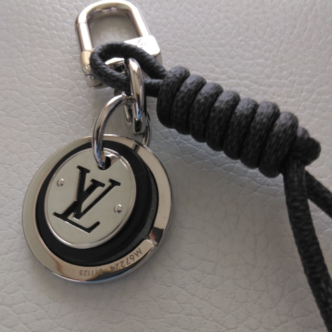 LOUIS VUITTON - (極美品)LOUIS VUITTON キーリング LOUIS VUITTON - (極美品)LOUIS VUITTON キーリング