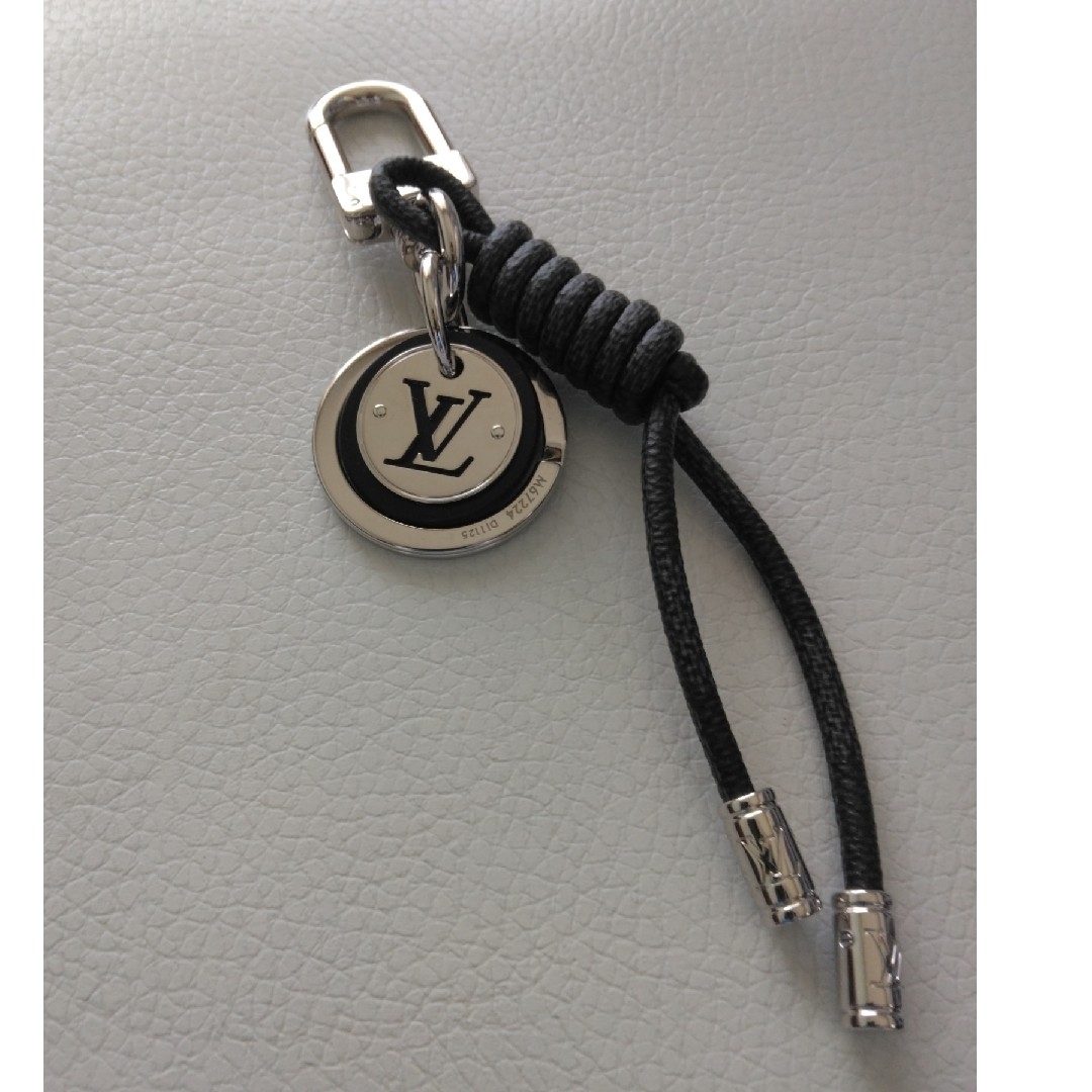 LOUIS VUITTON - (極美品)LOUIS VUITTON キーリング LOUIS VUITTON - (極美品)LOUIS VUITTON キーリング