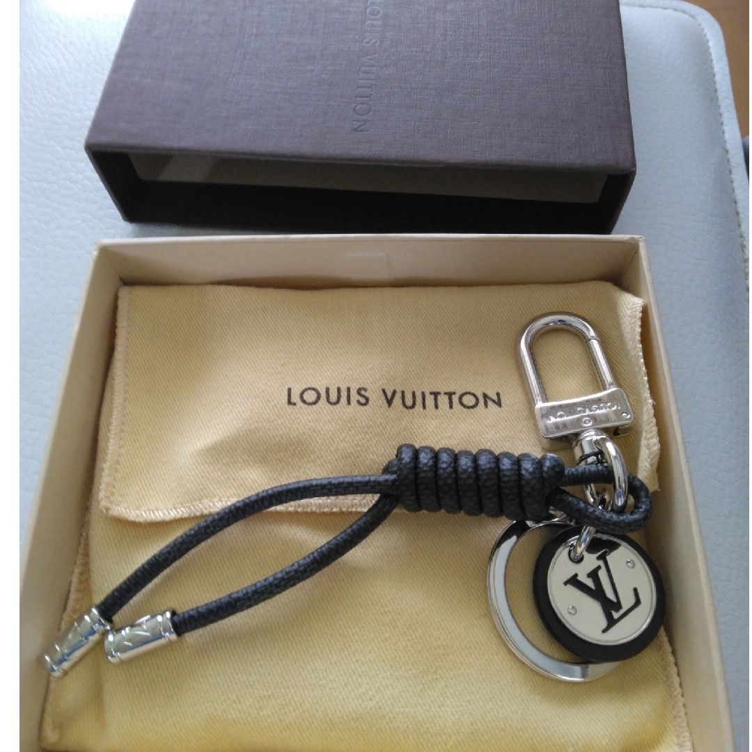 LOUIS VUITTON - (極美品)LOUIS VUITTON キーリング LOUIS VUITTON - (極美品)LOUIS VUITTON キーリング