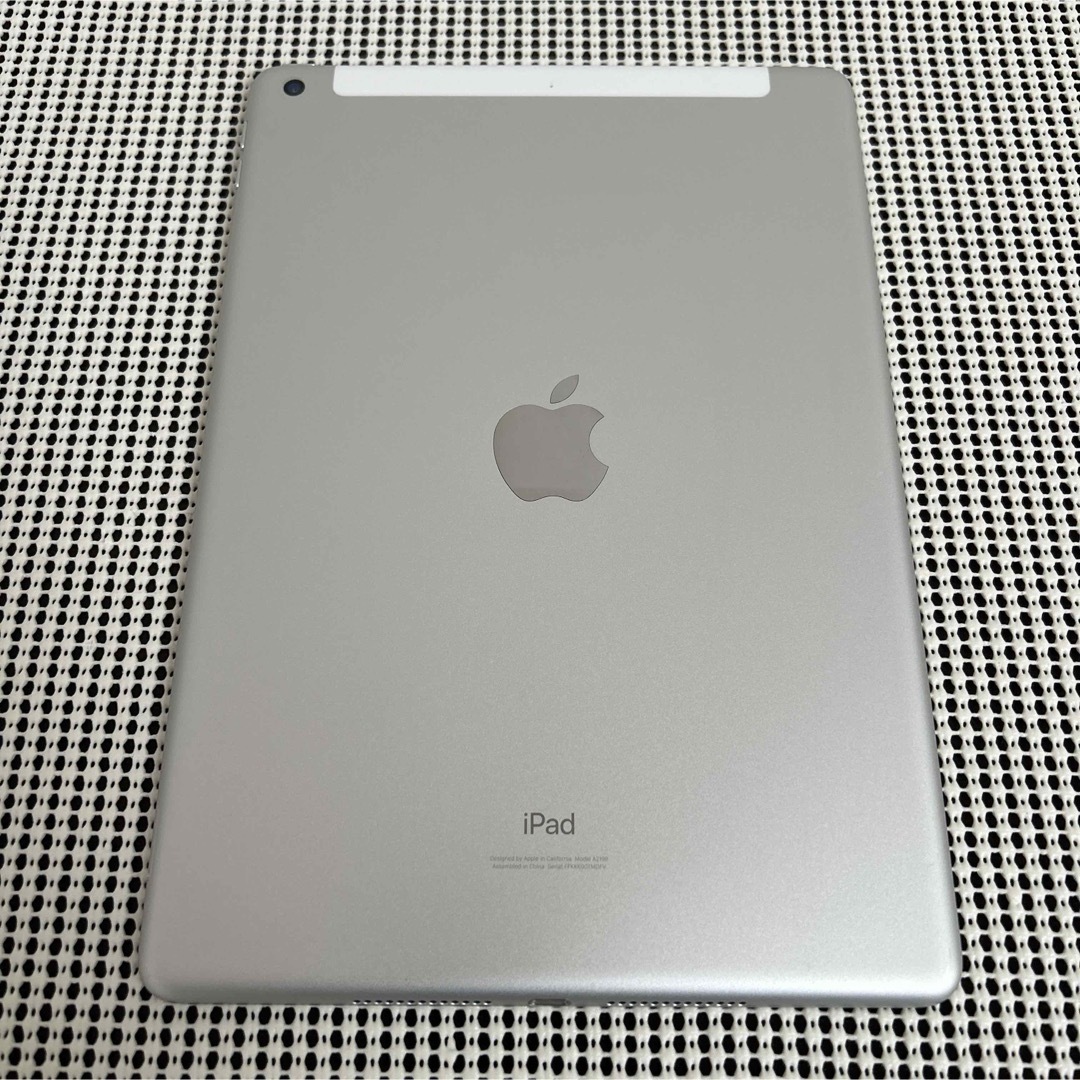 iPad - 806【早い者勝ち】新品未使用品☆iPad7 第7世代 32GB au iPad - 806【早い者勝ち】新品未使用品☆iPad7 第7世代 32GB au