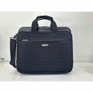 RIMOWA(ビジネスバッグ)のフリマアイテム一覧 RIMOWA(ビジネスバッグ)のフリマアイテム一覧