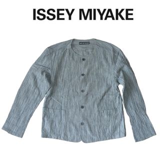 ISSEY MIYAKE(ノーカラージャケット)のフリマアイテム一覧 ISSEY MIYAKE(ノーカラージャケット)のフリマアイテム一覧
