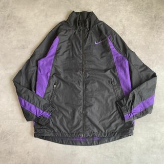 NIKE(ナイロンジャケット ・ パープル/紫色系)のフリマ NIKE(ナイロンジャケット ・ パープル/紫色系)のフリマ