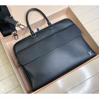 LOUIS VUITTON - 美品 LOUIS VUITTON ルイヴィトン タイガ LOUIS VUITTON - 美品 LOUIS VUITTON ルイヴィトン タイガ