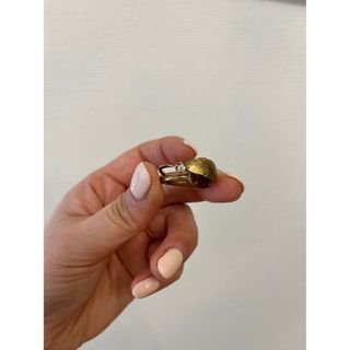 IOSSELLIANIのフリマアイテム一覧 IOSSELLIANIのフリマアイテム一覧