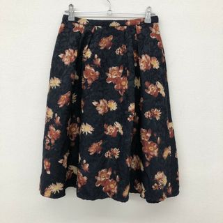【NATURAL BEAUTY BASIC】ナチュラルビューティーベーシック　スカート　紺系　花柄　Mサイズ　フレア　レディース(その他)
