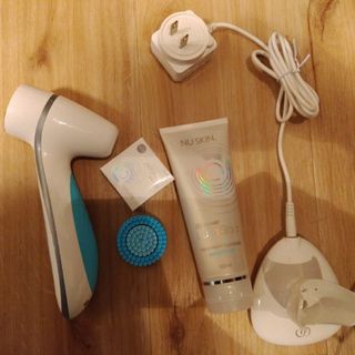 NU SKIN(フェイスケア/美顔器)のフリマアイテム一覧 NU SKIN(フェイスケア/美顔器)のフリマアイテム一覧