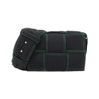 BOTTEGA VENETA(ナイロン ・ ショルダーバッグ)のフリマ BOTTEGA VENETA(ナイロン ・ ショルダーバッグ)のフリマ