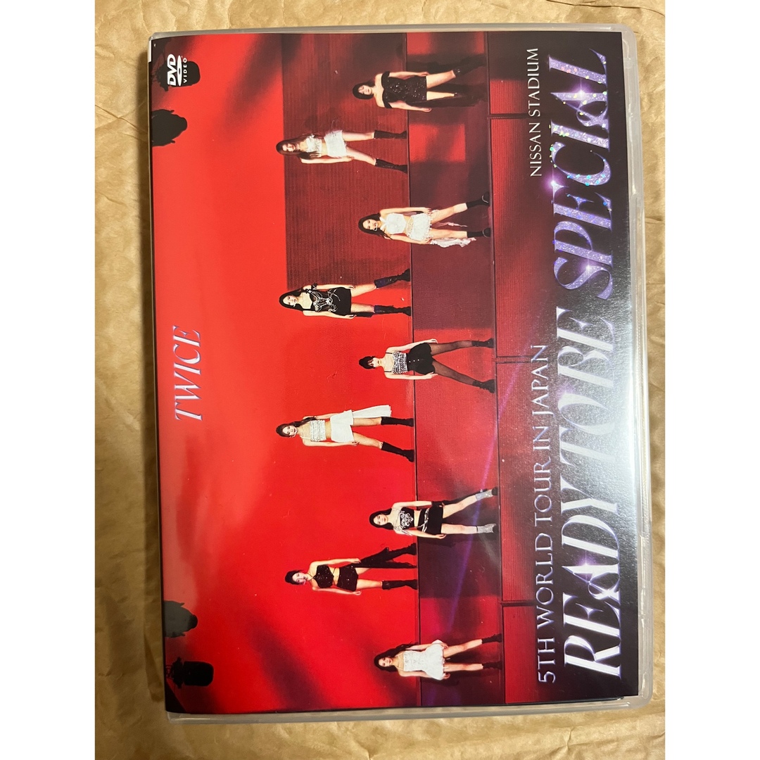 TWICE 5TH WORLD TOUR‘READY TO BE’in JAPA エンタメ/ホビーのDVD/ブルーレイ(ミュージック)の商品写真