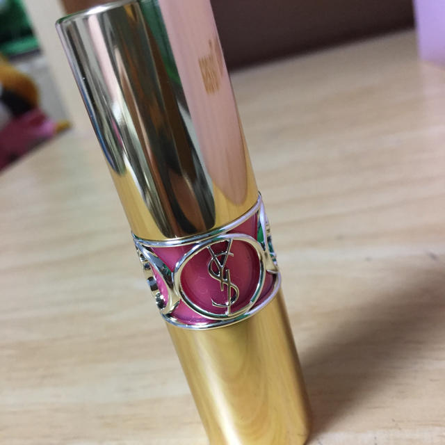 Yves Saint Laurent Beaute(イヴサンローランボーテ)のYSLリップ 💄 コスメ/美容のベースメイク/化粧品(口紅)の商品写真