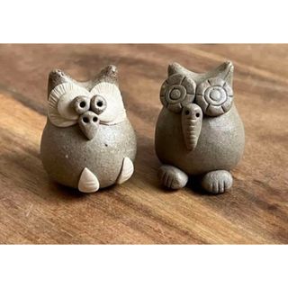 【新品】フクロウの置物(2つ)(置物)