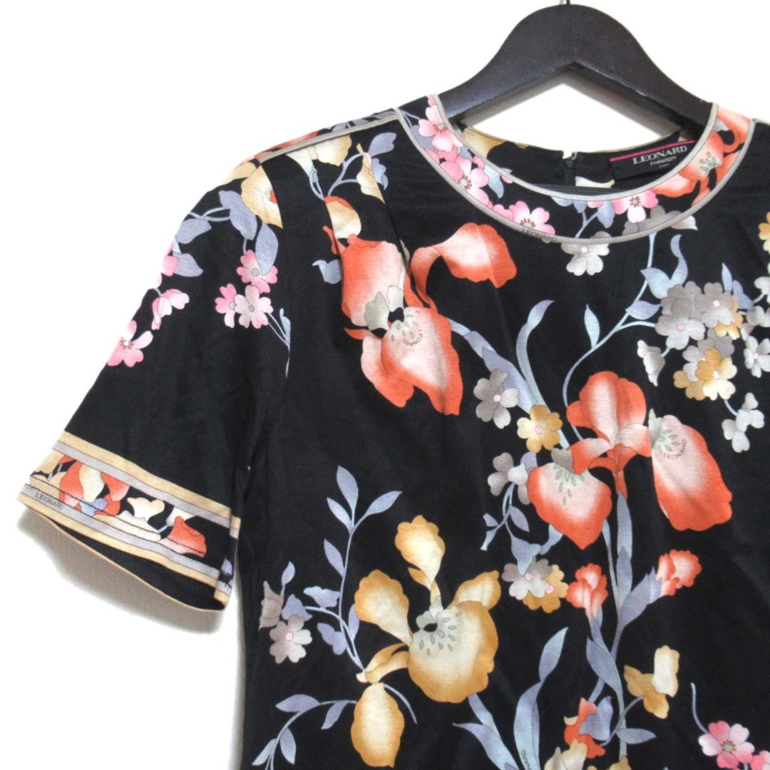 LEONARD - 美品 LEONARD レオナール フラワープリント ショート LEONARD - 美品 LEONARD レオナール フラワープリント ショート